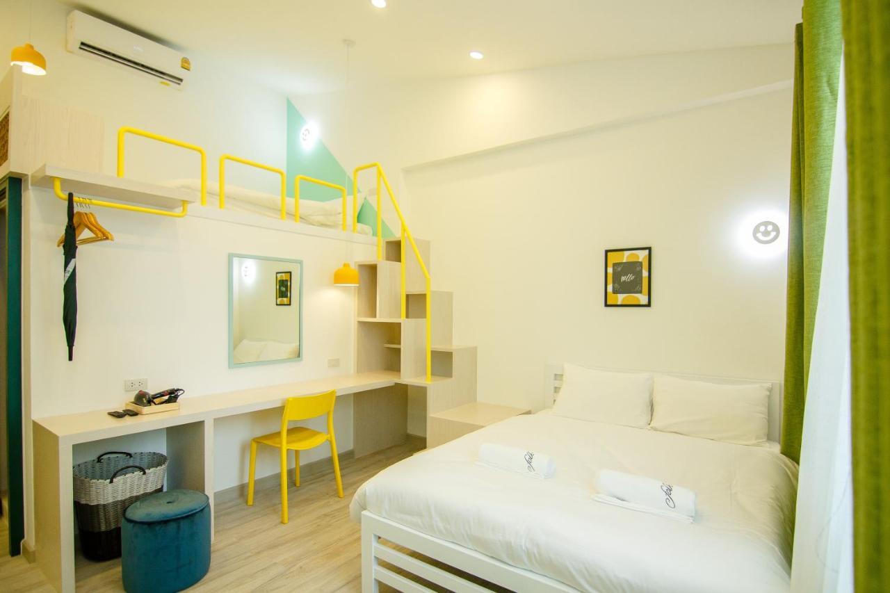 Hostel Folk Poshtel Asok Bangkok Exterior foto