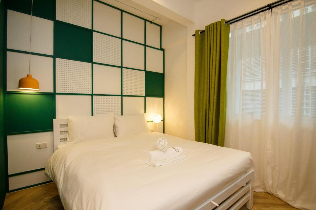 Hostel Folk Poshtel Asok Bangkok Exterior foto